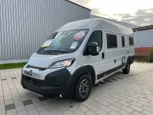 Fahrzeugbild Clever Select Line Runner #5