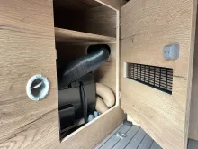 Fahrzeugbild Clever Select Line Runner #16