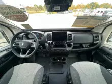 Fahrzeugbild Clever Select Line Runner #27
