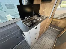 Fahrzeugbild Clever Select Line Runner #39