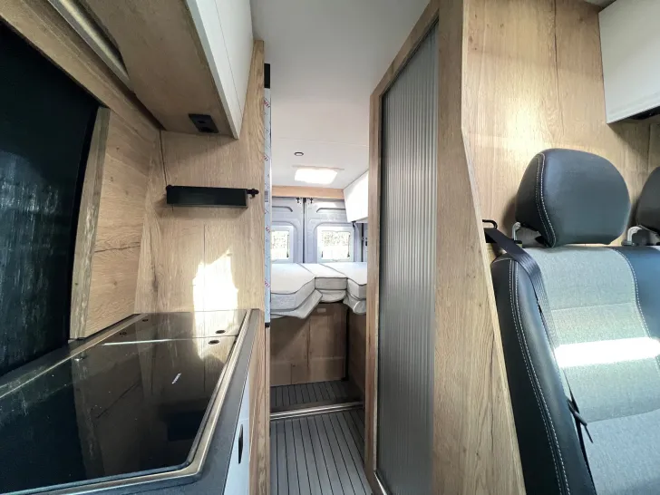 Fahrzeugbild Clever Select Line Runner #48