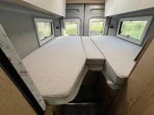 Fahrzeugbild Clever Select Line Runner #50
