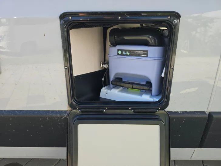 Fahrzeugbild Pössl H-Line Summit Shine 600 L R #8