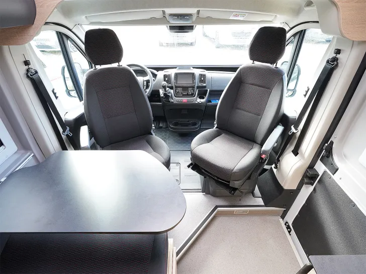 Fahrzeugbild Clever Van Runner * BLIND SPOT * NAV * RFK #7