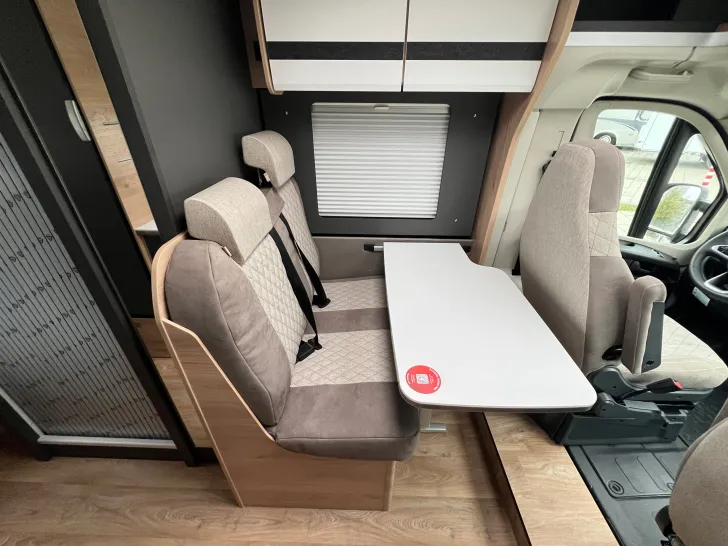 Fahrzeugbild Dethleffs GLOBEBUS CAMP T T4 #45