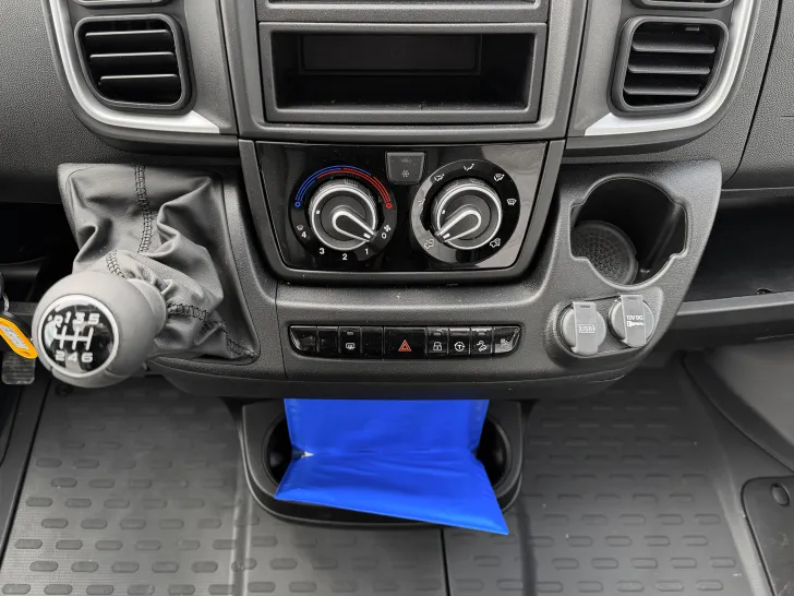 Fahrzeugbild Sunlight VAN ADVENTURE ED V 69 * 8.194,- sparen! * #21