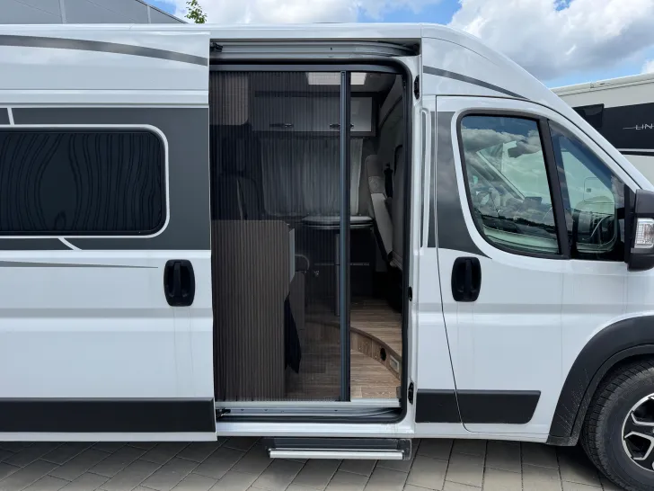 Fahrzeugbild Pössl D-Line 2Win Plus #20