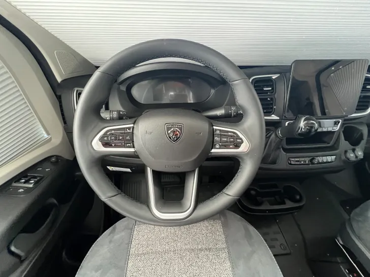 Fahrzeugbild Pössl H-Line Summit 600 L #26