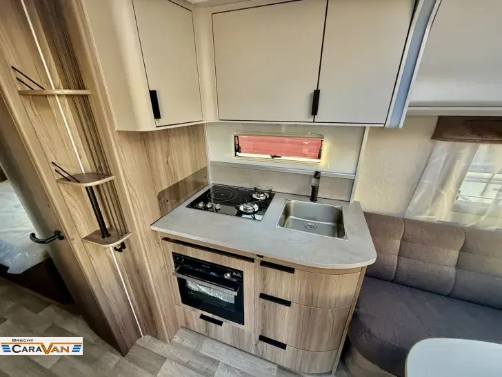Fahrzeugbild Kabe Royal  560 GLE B2 #8