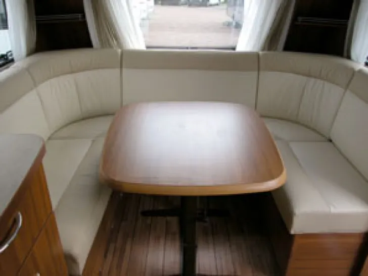Fahrzeugbild Wilk S5 (Deluxe) 530 UED #4
