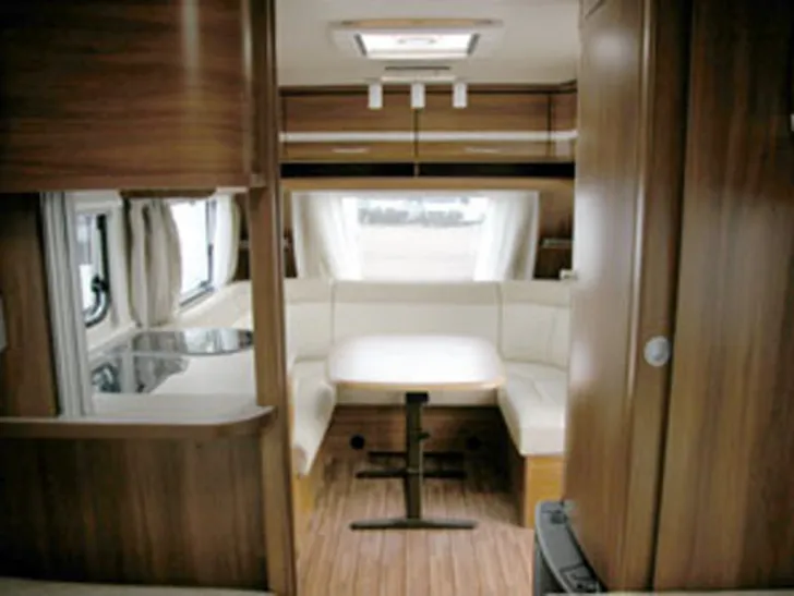 Fahrzeugbild Wilk S5 (Deluxe) 530 UED #5