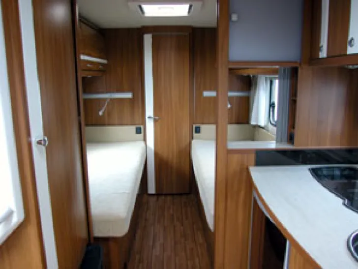 Fahrzeugbild Wilk S5 (Deluxe) 530 UED #6
