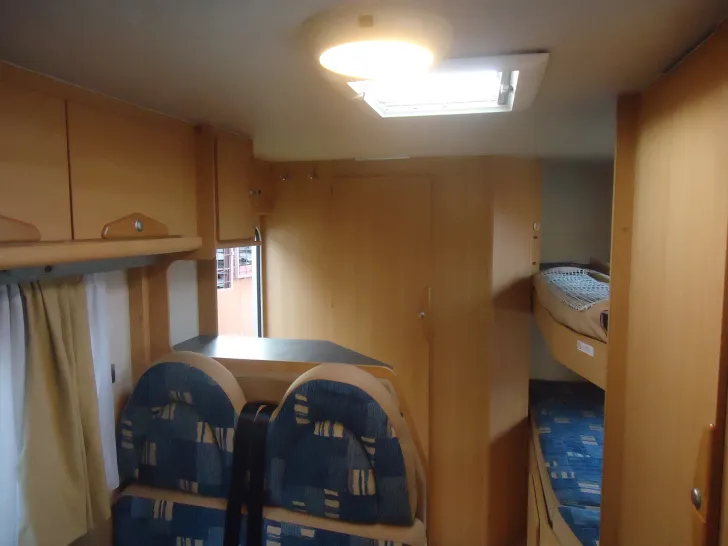 Fahrzeugbild Adria Serie 70 572 DK #6