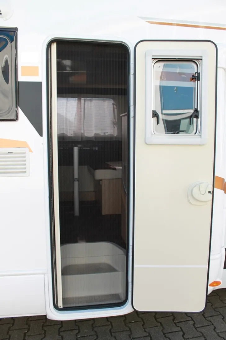 Fahrzeugbild Rimor Koala 655 Elite #13