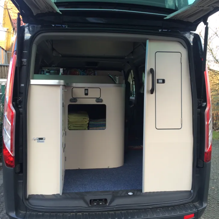 Fahrzeugbild Ford Transit Custom Nugget Hochdach #3
