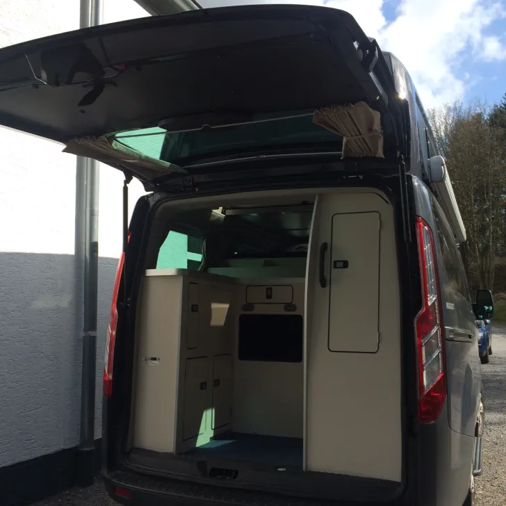 Fahrzeugbild Ford Transit Custom Nugget Hochdach #7