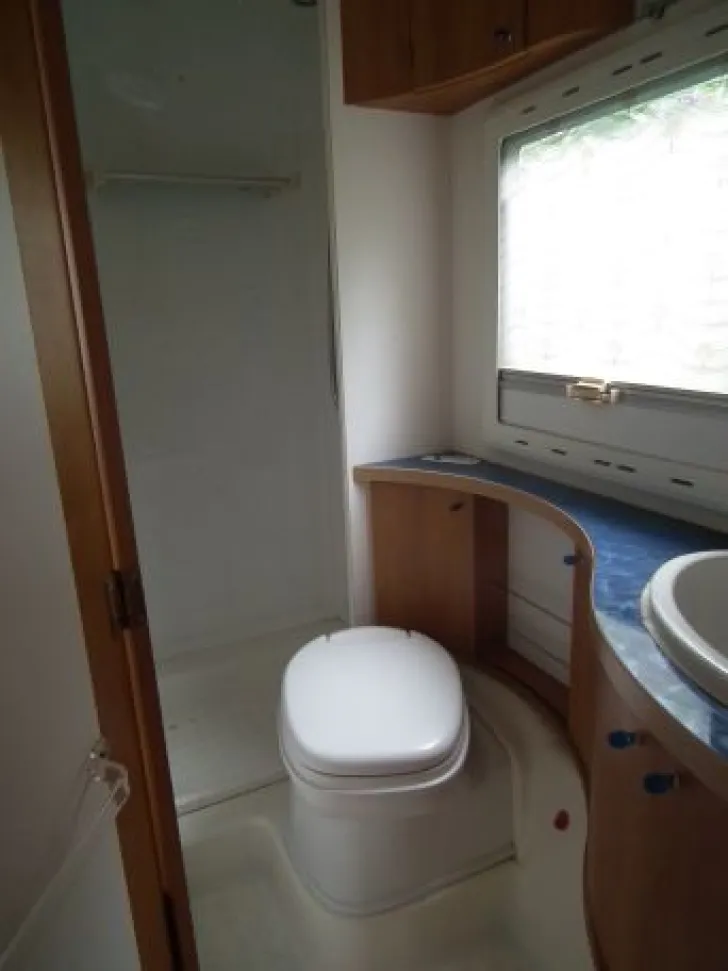 Fahrzeugbild Rapido Serie 7 773 F #6
