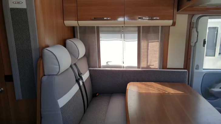 Fahrzeugbild LMC Explorer I 680 G Comfortline #3