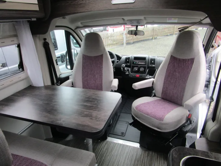 Fahrzeugbild Karmann Mobil Dexter 580 #9