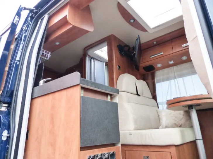 Fahrzeugbild Malibu Van Compact 540 DB #5
