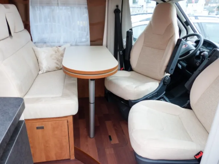 Fahrzeugbild Malibu Van Compact 540 DB #6