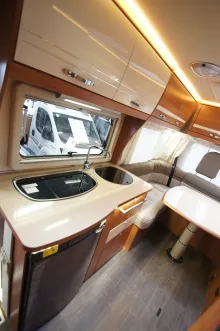 Fahrzeugbild Eura Mobil Terrestra A 570 HS #3