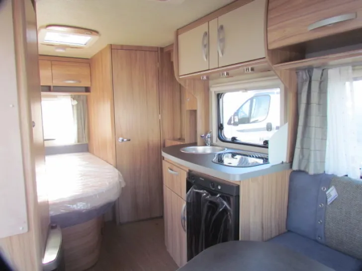 Fahrzeugbild Hymer Eriba Nova Light 465 #5