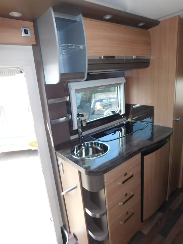 Fahrzeugbild Knaus Sky Traveller 500 D #12