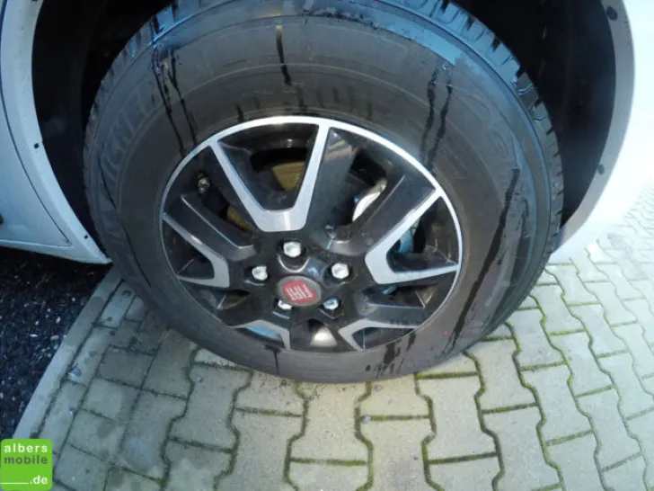 Fahrzeugbild Challenger Van V114 Start Edition #11
