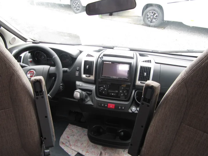 Fahrzeugbild Bürstner Lyseo T 744 #22