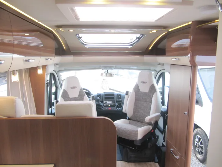 Fahrzeugbild LMC Cruiser T 673 G Passion Comfortline #7