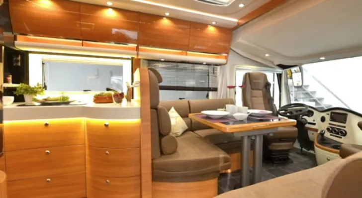 Fahrzeugbild Concorde Charisma 850 L #3
