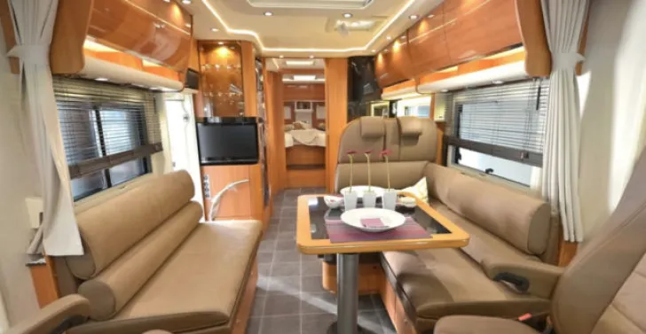 Fahrzeugbild Concorde Charisma 850 L #14