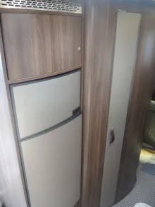 Fahrzeugbild Bürstner Elegance I 800 G #6