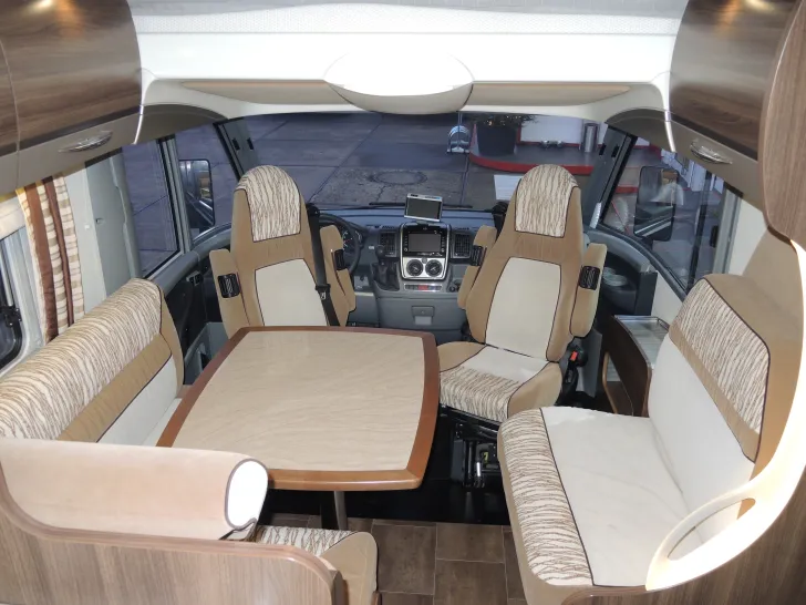 Fahrzeugbild Bürstner Elegance I 800 G #11