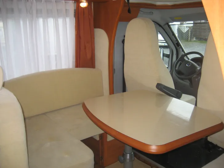 Fahrzeugbild Hobby Toskana D 670 AK FLC #5