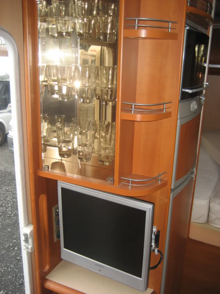 Fahrzeugbild Hobby Toskana D 670 AK FLC #14