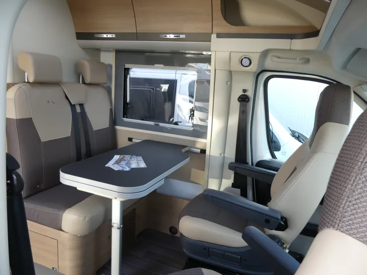 Fahrzeugbild Adria Compact Plus SLS #8