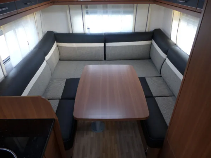 Fahrzeugbild LMC Explorer I 655 G Sport-Line #5