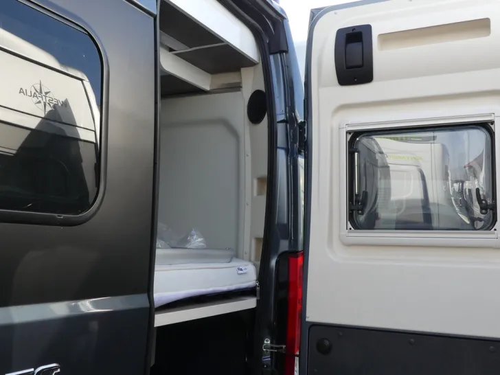 Fahrzeugbild Westfalia Columbus 540 D #6