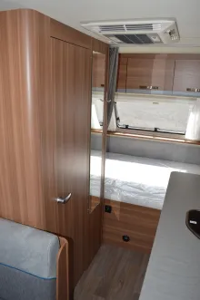Fahrzeugbild Weinsberg CaraOne 420 QD #7