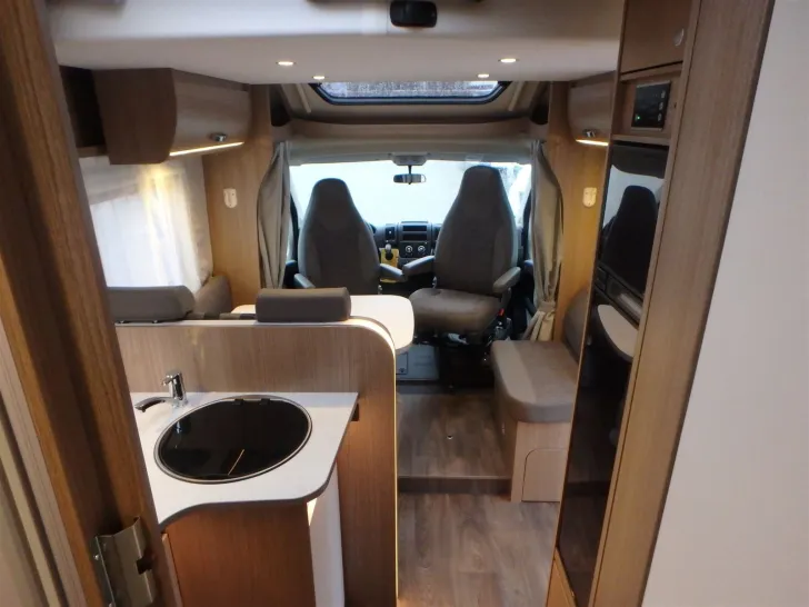 Fahrzeugbild Carado T 447 #10