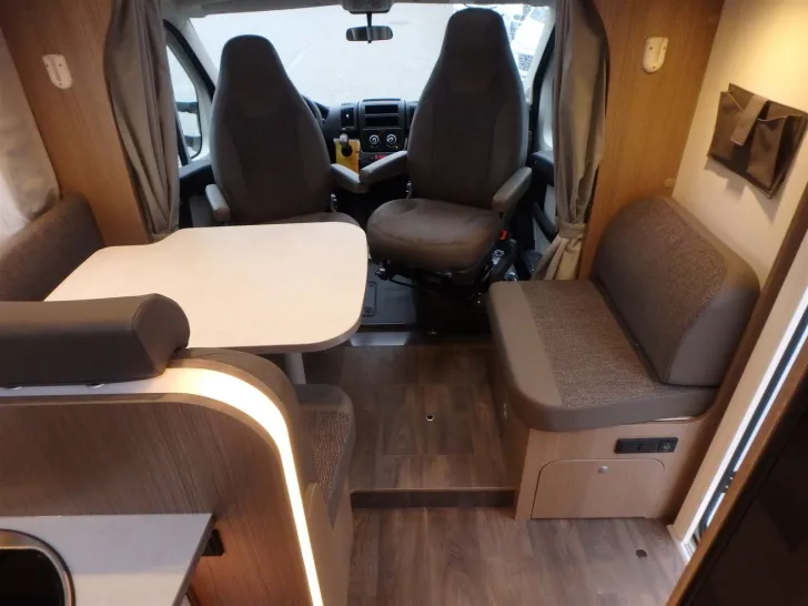 Fahrzeugbild Carado T 447 #16