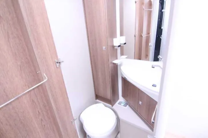 Fahrzeugbild Dethleffs Trend T 7057 DBM #6