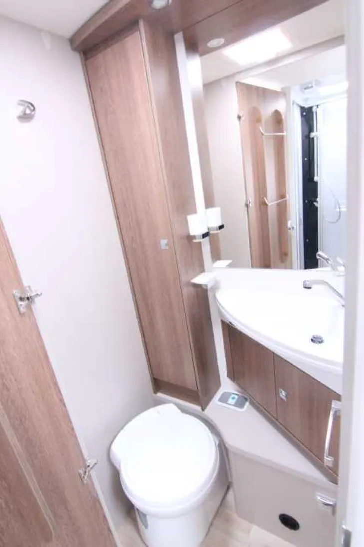 Fahrzeugbild Dethleffs Trend T 7057 DBM #7