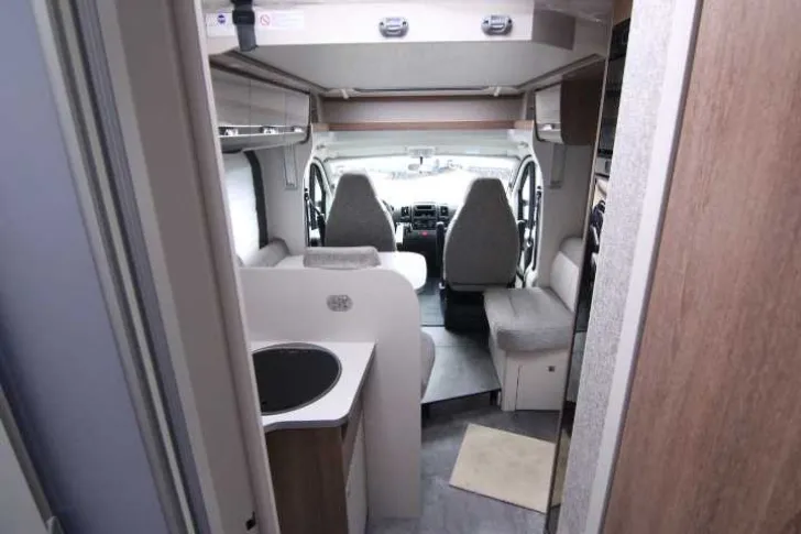 Fahrzeugbild Dethleffs Trend T 7057 DBM #9