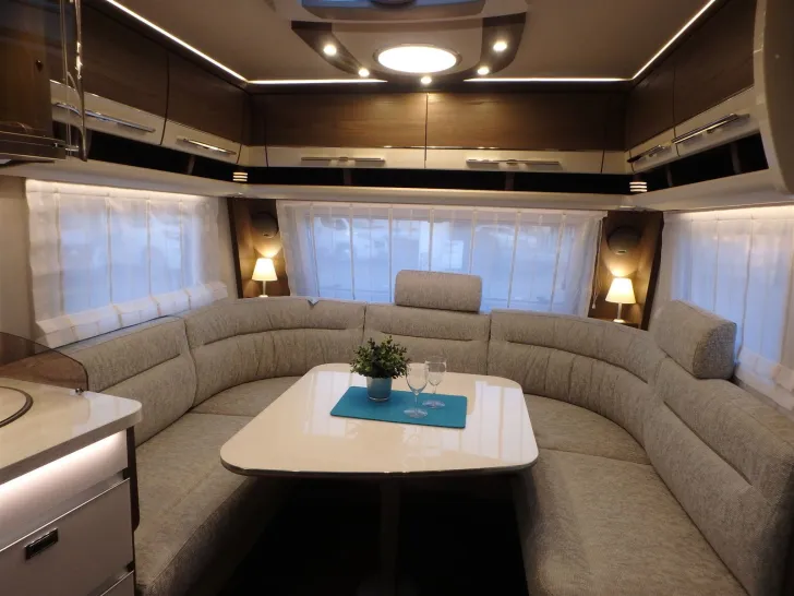 Fahrzeugbild Hymer Eriba Nova S 620 #11