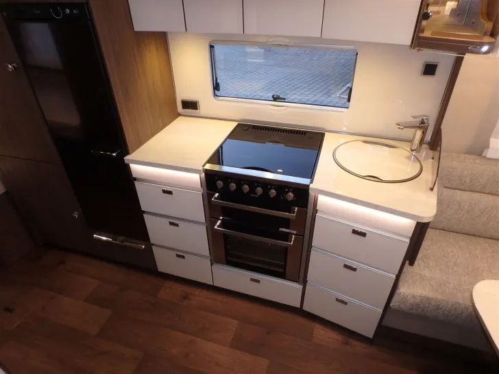 Fahrzeugbild Hymer Eriba Nova S 620 #12