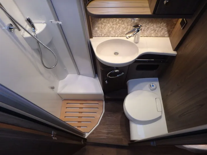 Fahrzeugbild Hymer Eriba Nova S 620 #18
