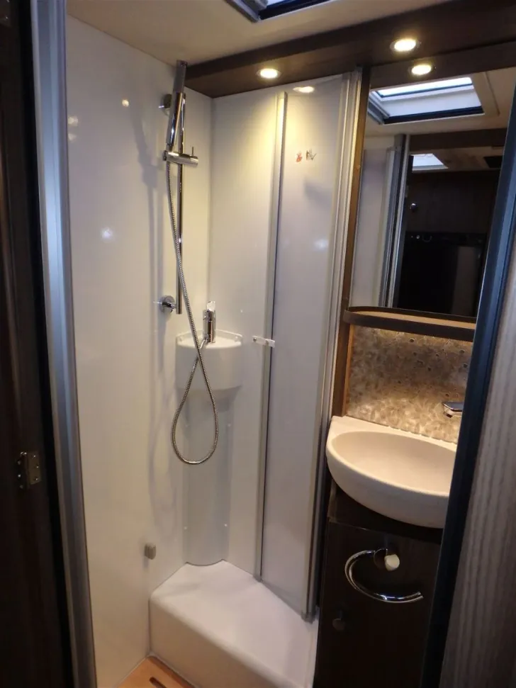 Fahrzeugbild Hymer Eriba Nova S 620 #19